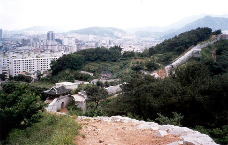 Dongnaeeupseong Fortress - 동래읍성지 - Busan - South Korea