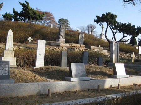 Yanghwajin Foreign Missionary Cemetery - Seoul - South Korea